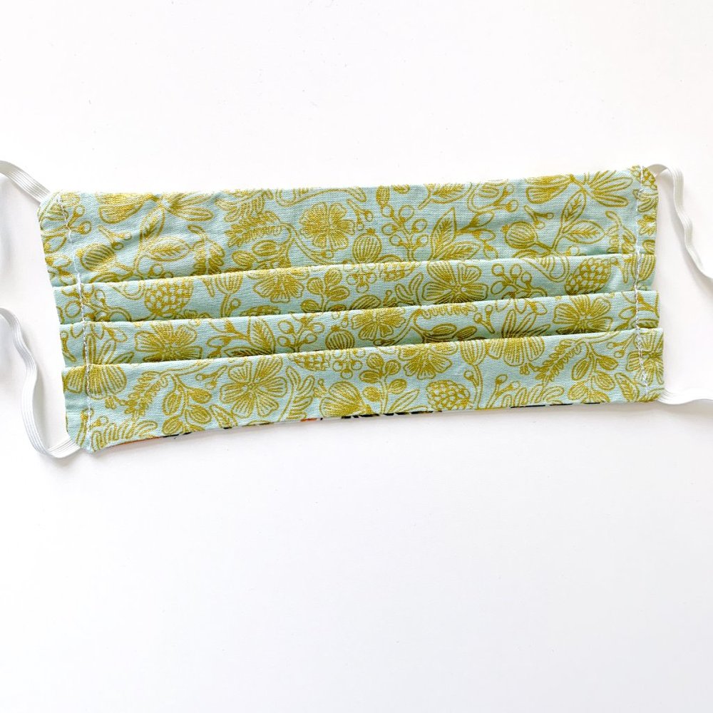 LAST ONE! Reversible Citrus & Metallic Mint Mask - Picture 2 of 7